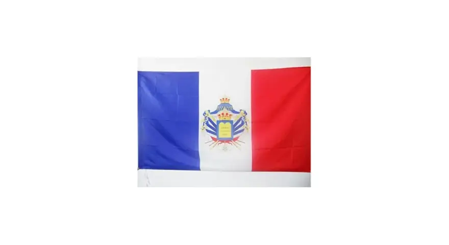 Bandera tricolor azul, blanca y roja con un escudo real coronado en el centro. Una bandera de Francia monárquica.