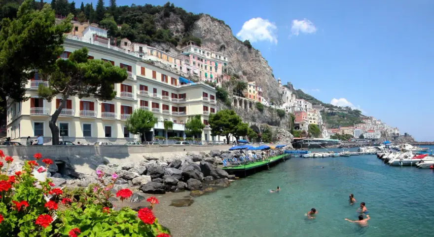 Hotel La Bussola: Trova la tua meta ideale in Italia