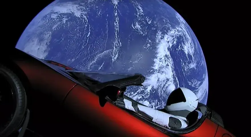 Gdzie jest Tesla w kosmosie? Odkryj jej aktualną lokalizację i trasę