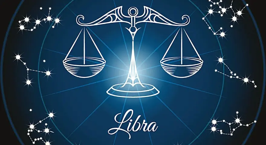Waga, symbol zodiaku, otoczona konstelacjami. Waga symbolizuje równowagę, a jej obecność w horoskopie często zapowiada zmiany po pannie w zodiaku.