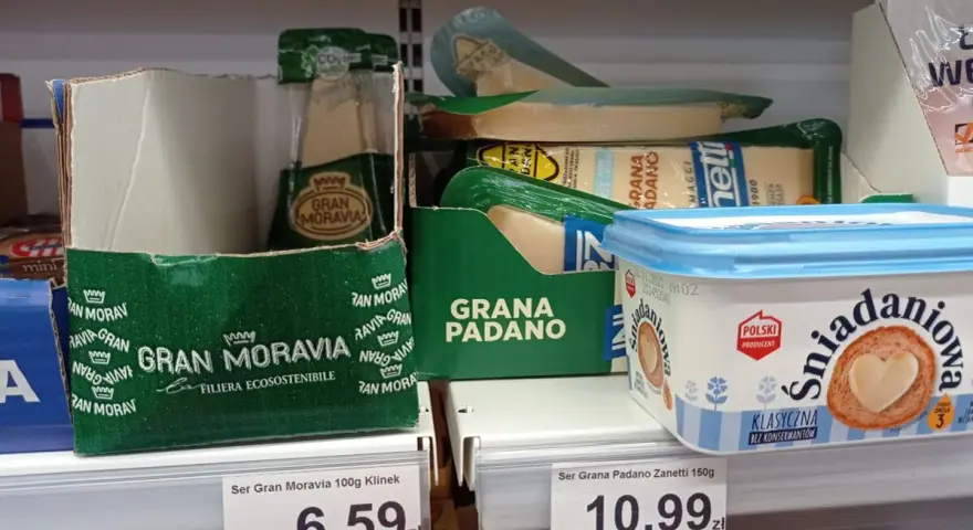 Parmezan: Ile kosztuje i jak nie przepłacić? Poradnik zakupowy
