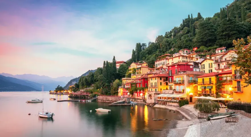 Lago di Garda: Guida Attrazioni Imperdibili (Parchi, Borghi, Natura)