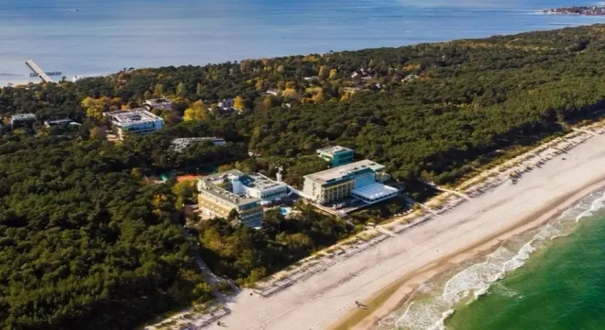 Hotel Bryza – ile ma lat i co zmieniło się przez te lata?