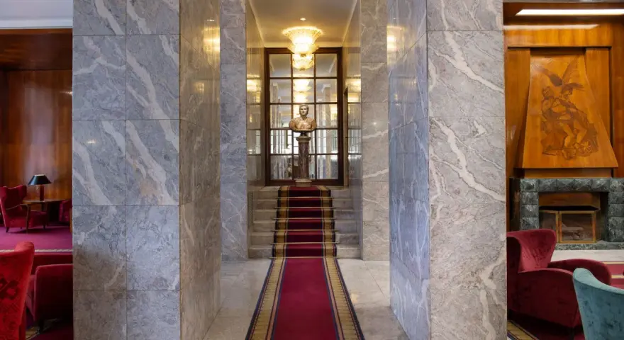 Hotel Mediterraneo Roma: Lusso Art Déco e Viste Mozzafiato