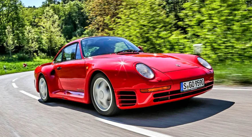 Ferrari czy Porsche – który sportowy samochód wybrać dla siebie?