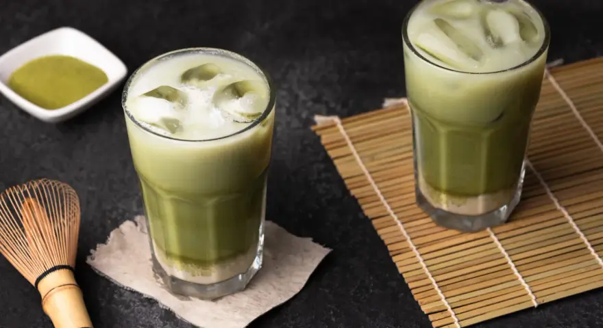 Matcha: Fenomen zielonej herbaty. Poznaj jej sekrety!