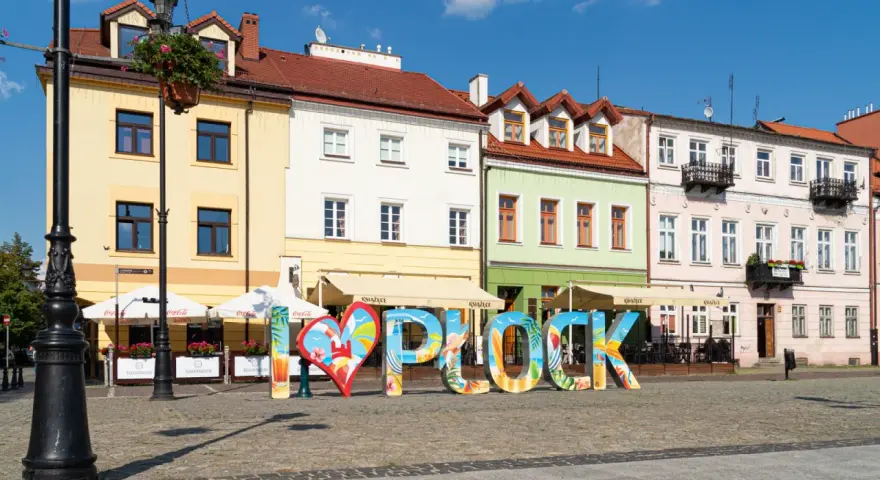 Atrakcje w Płocku: Gotowy plan na niezapomniany weekend!