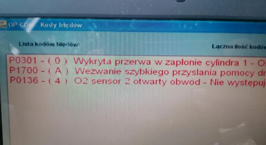 Lista kodów błędów Opel Meriva B: P0301 (przerwa w zapłonie), P1700 (wezwanie pomocy), P0136 (O2 sensor 2 otwarty obwód).