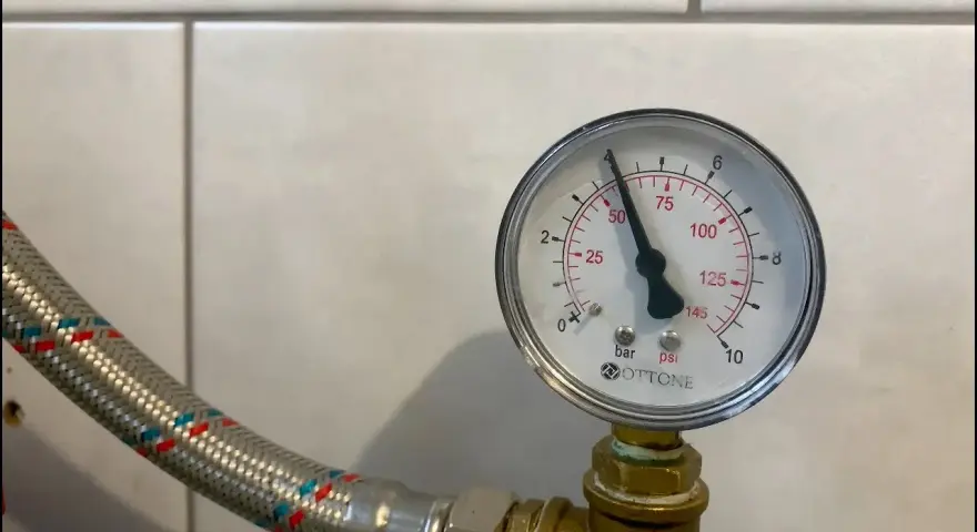 Jakie ciśnienie w instalacji co w bloku zapewnia efektywne ogrzewanie?