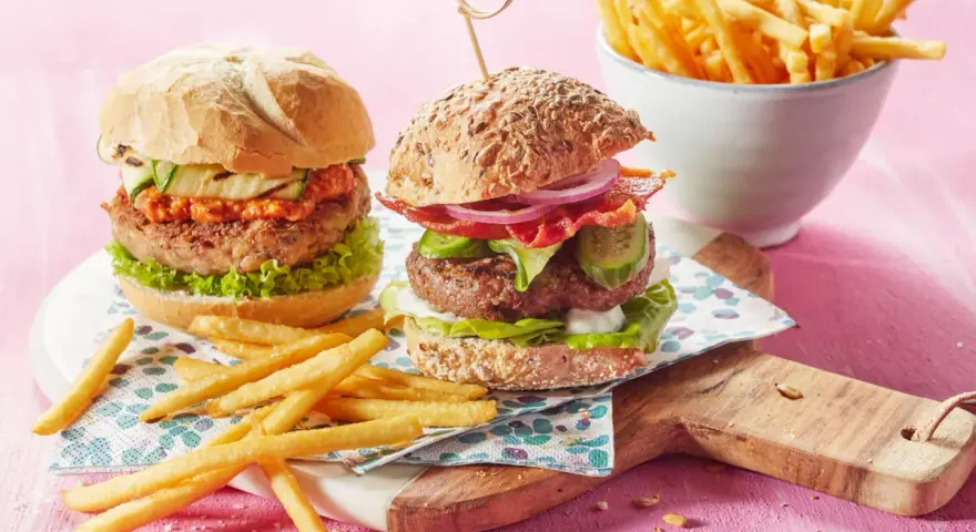 Co do burgera? Frytki, sałatki, sosy stwórz zestaw marzeń!