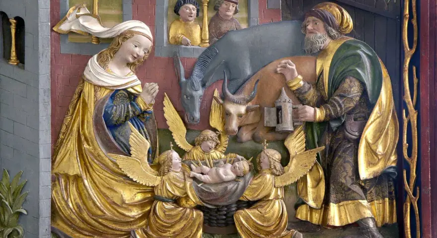 Detailreiche Darstellung der Geburt Jesu zu Weihnachten: Maria, Josef, Engel und Tiere um das Jesuskind.