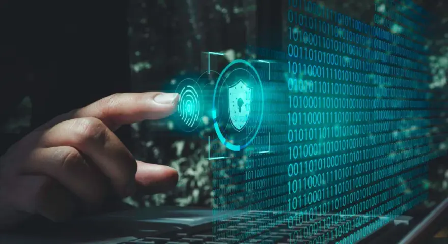 Jak zabezpieczyć stronę internetową przed atakami hakerów i zagrożeniami