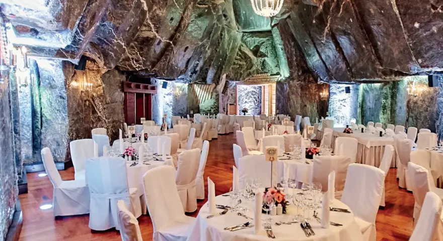 Gdzie zjeść w Wieliczce? Od tradycji po Grand Sal pod ziemią