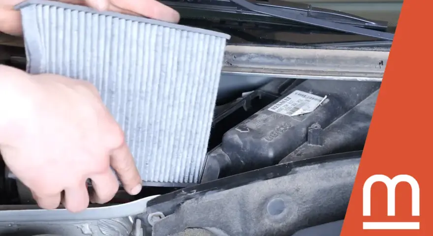 Votre Clio 2 respire mal ? Changez son filtre habitacle !