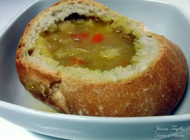 Sopas de pan: recetas tradicionales para aprovechar y saborear