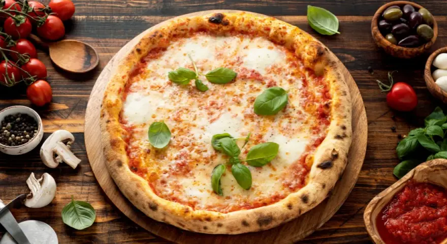 Co na pizzę wegetariańską? Odkryj niebanalne składniki i pomysły
