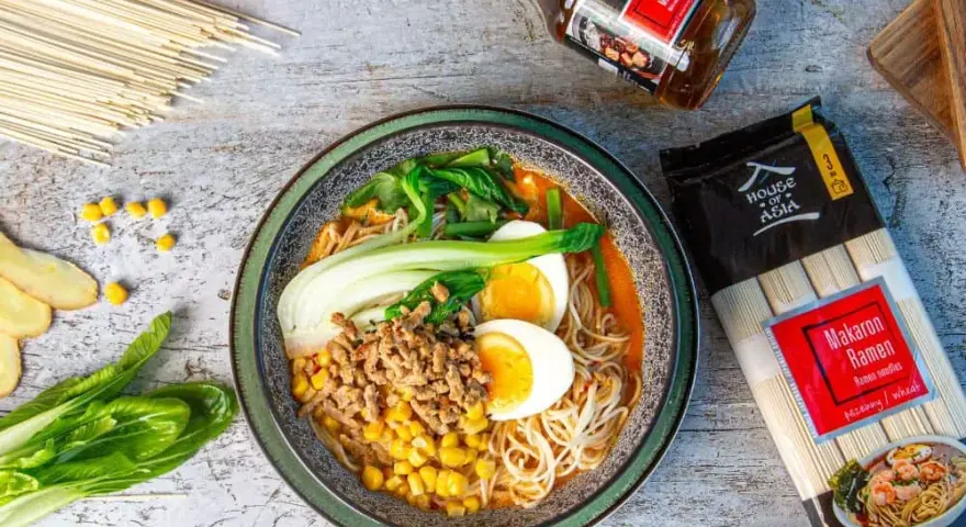 Jak przygotować idealny ramen z wieprzowiną - prosty przepis krok po kroku
