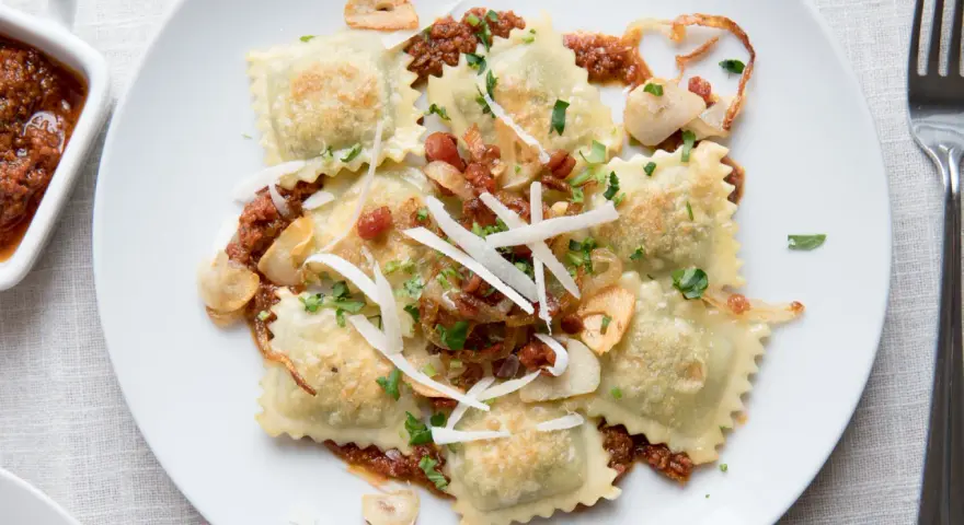 Ravioli czy tortellini? Od dziś rozpoznasz je bezbłędnie!