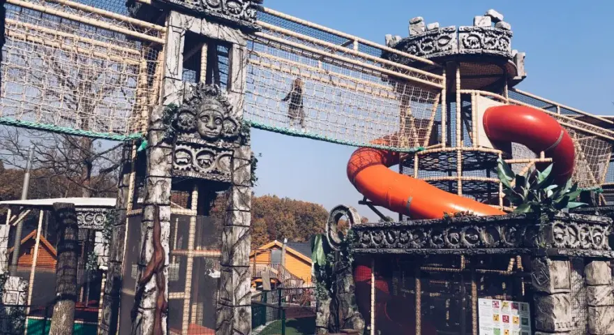 Gdzie na Węgry z małym dzieckiem? Najlepsze miejsca i atrakcje dla rodzin