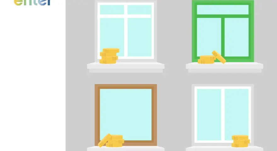 Stapel Münzen auf Fensterbänken, die unterschiedliche Fensterrahmen und -größen zeigen. Die Grafik illustriert die Frage nach den Fenster Kosten pro m2.