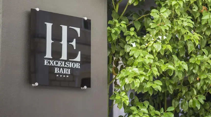 Hotel Excelsior Bari: Riapertura, lusso e futuro dell'icona
