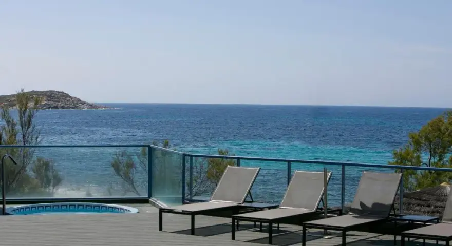 Hotel Best Western w L'Île-Rousse: idealne miejsce na relaks i komfort