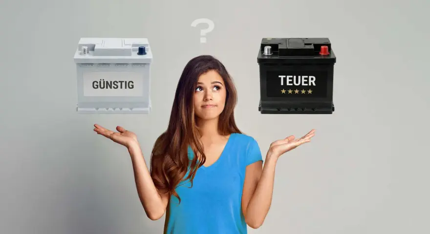 Frau überlegt, ob sie eine günstige oder teure Autobatterie zum Umtausch wählen soll.