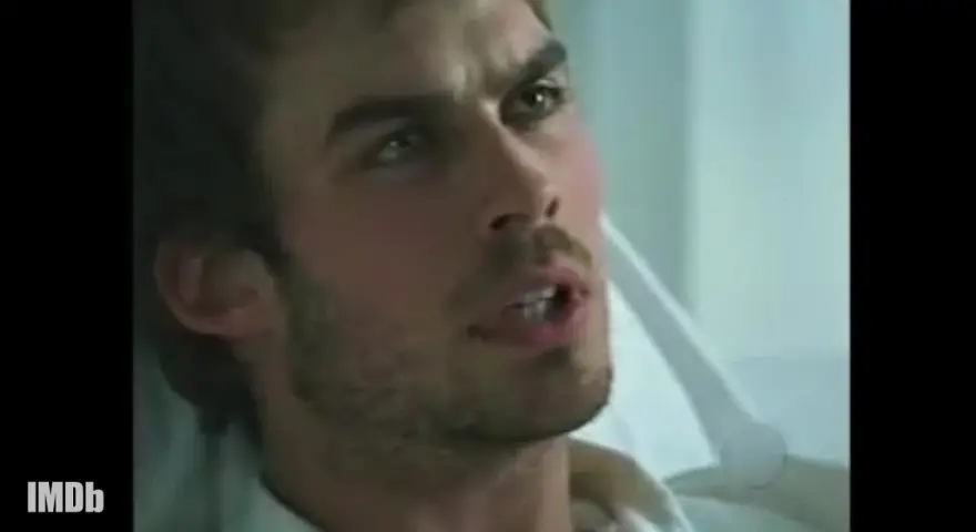 Primo piano di Ian Somerhalder, attore noto per i suoi film e programmi TV.