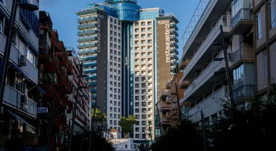 Hotel Madeira Benidorm: comodidad y cercanía a las mejores atracciones