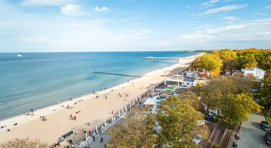Kołobrzeg: Atrakcje, plaże i porady na niezapomniany pobyt