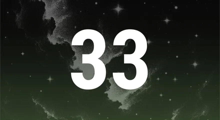 Gwiezdne niebo z liczbą 33. Numerologiczna 6 z 33, symbolizująca mistrzowskie liczby.