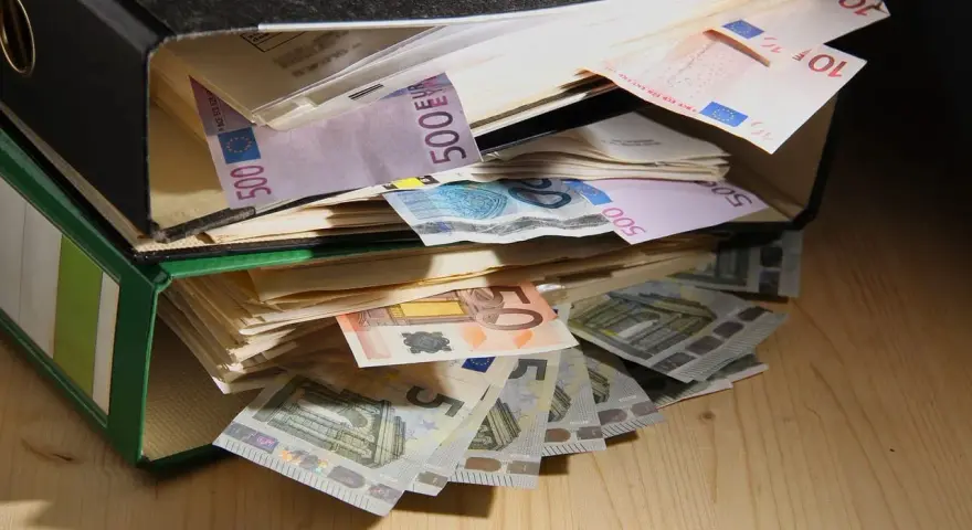 Jaka waluta w Austrii? Płać euro mądrze i oszczędzaj!