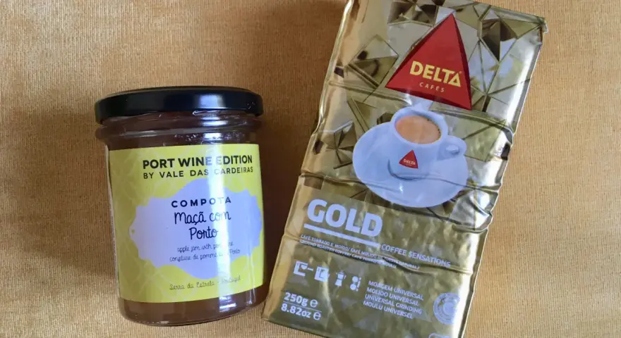 Dżem jabłkowy z Porto i kawa Delta Gold – idealne pamiątki, które warto przywieźć z Portugalii.