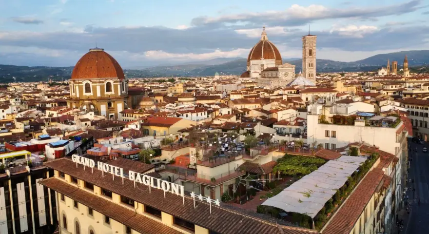 Grand Hotel Baglioni Firenze: Lusso, Storia e Vista Panoramica