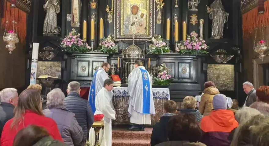 Jak zamówić msze wieczyste na Jasnej Górze - proste kroki i wymagania