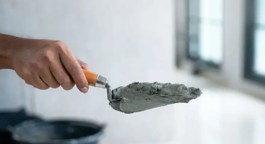 Jak mieszać beton bez betoniarki - proste sposoby i porady krok po kroku