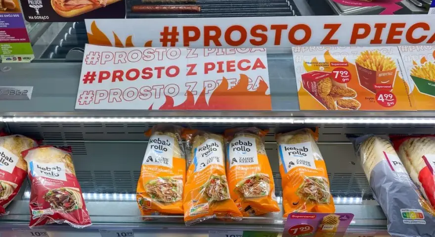 Kebab rollo z wołowiną Żabka - ile kalorii naprawdę ma?
