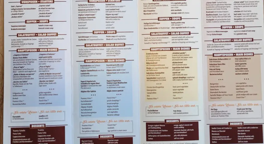 Center Parcs Restaurant Speisekarte: Vielfalt von Vorspeisen bis Desserts, mit Optionen für jeden Geschmack.
