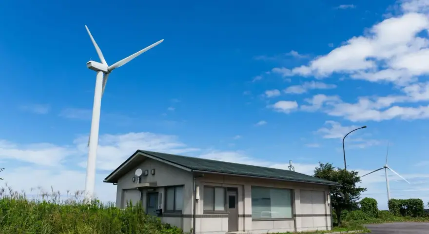 Ile kosztuje budowa elektrowni wiatrowej? Poznaj ukryte wydatki i oszczędności