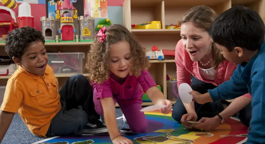 Przedszkole Montessori co to? Poznaj unikalne metody nauczania dzieci