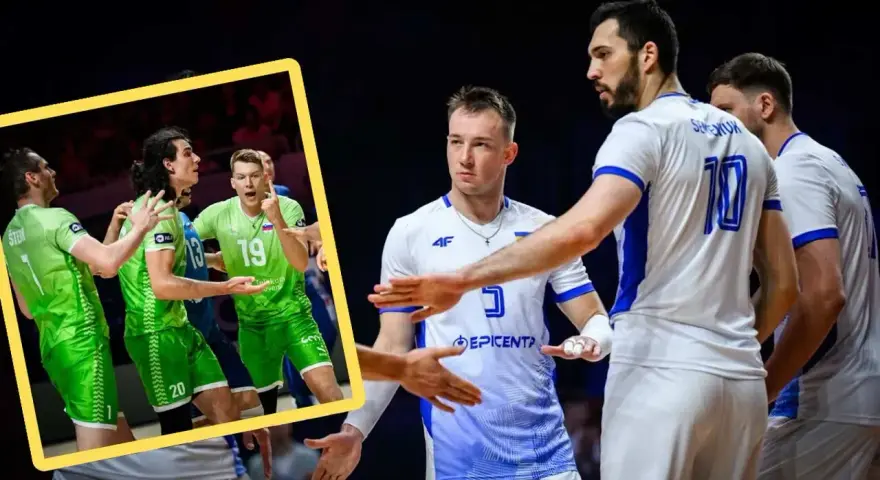 Słoweńscy siatkarze w zielonych strojach dyskutują, podczas gdy ich koledzy w białych strojach z niebieskimi detalami czekają na boisku. Reprezentacja Słowenii w piłce siatkowej kobiet walczy o zwycięstwo.