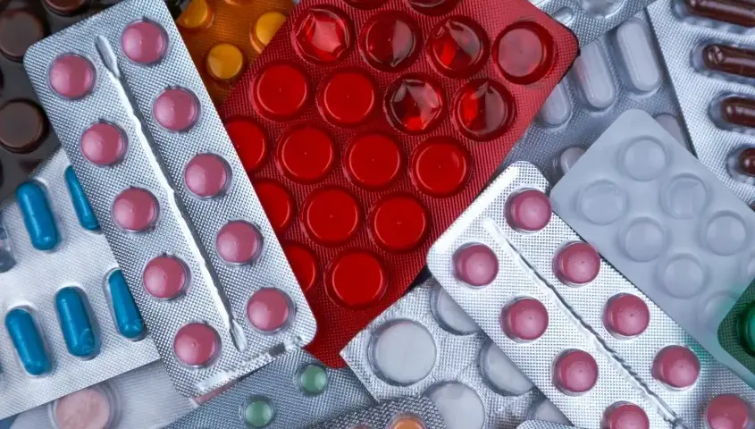 Czy można wziąć leki do bagażu podręcznego? Oto, co musisz wiedzieć