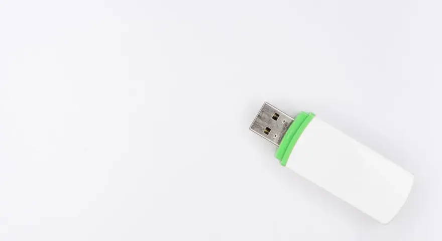 Jaki pendrive do filmów - wybierz najlepszy model do 4K i HD