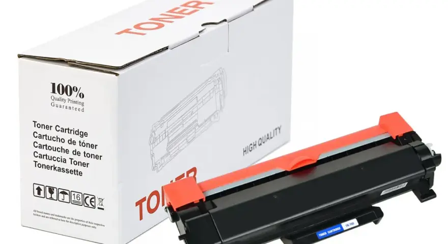 Nowy toner do drukarki Brother HL-L2312D, zapakowany w białe pudełko z napisem "TONER" i oznaczeniem "HIGH QUALITY".