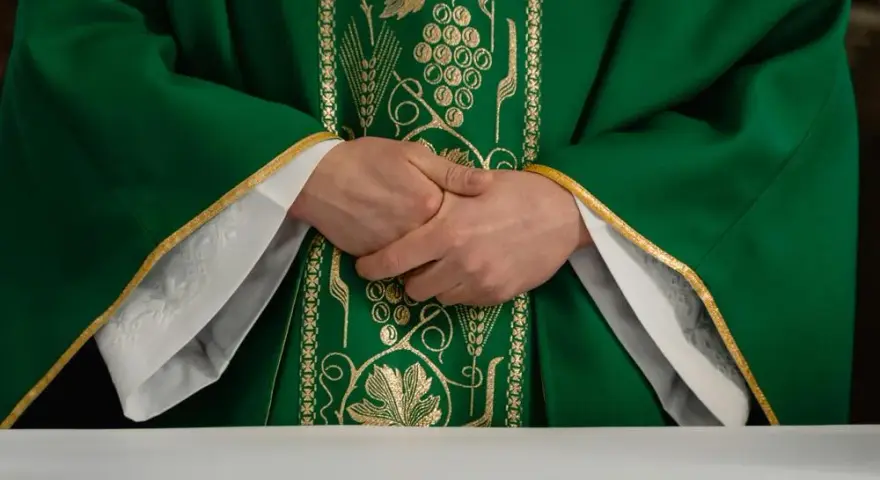 Kiedy jest pierwsze czytanie na mszy? Wyjaśnienie liturgii