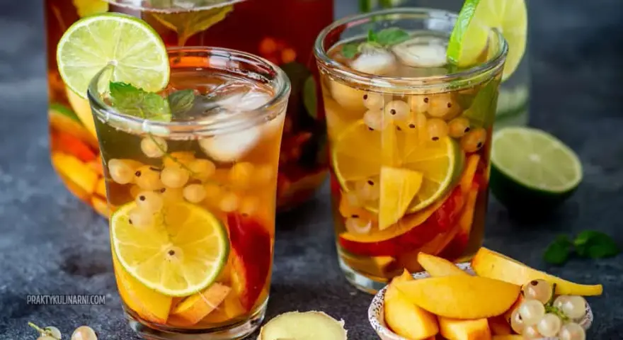 Mrożona herbata: Przepis na Ice Tea bez goryczki i błędów!