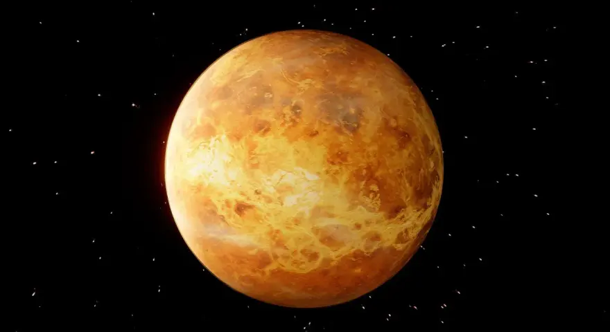El planeta Venus, con su superficie anaranjada y texturizada, flota en la oscuridad del espacio. Su significado espiritual evoca amor y belleza.