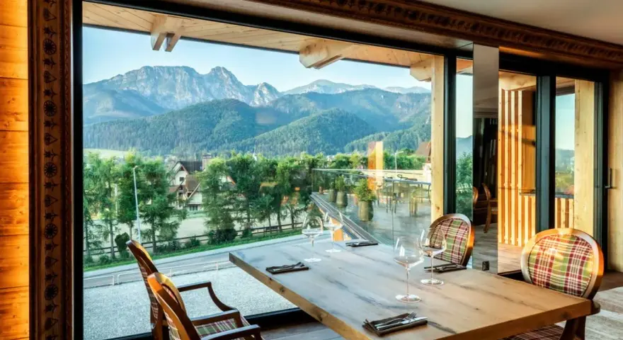 Najlepsze restauracje widokowe w Bukowinie Tatrzańskiej z panoramą