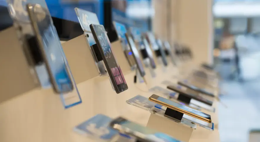 Smartphone ohne Vertrag kaufen: Volle Kontrolle & Geld sparen