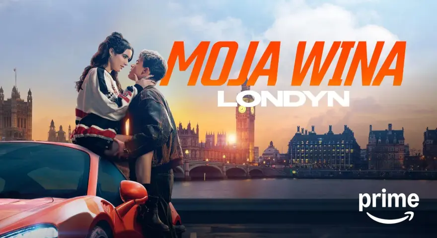 Moja wina" - gdzie obejrzeć? Dwie dziewczyny na tle Londynu, na czerwonym samochodzie.